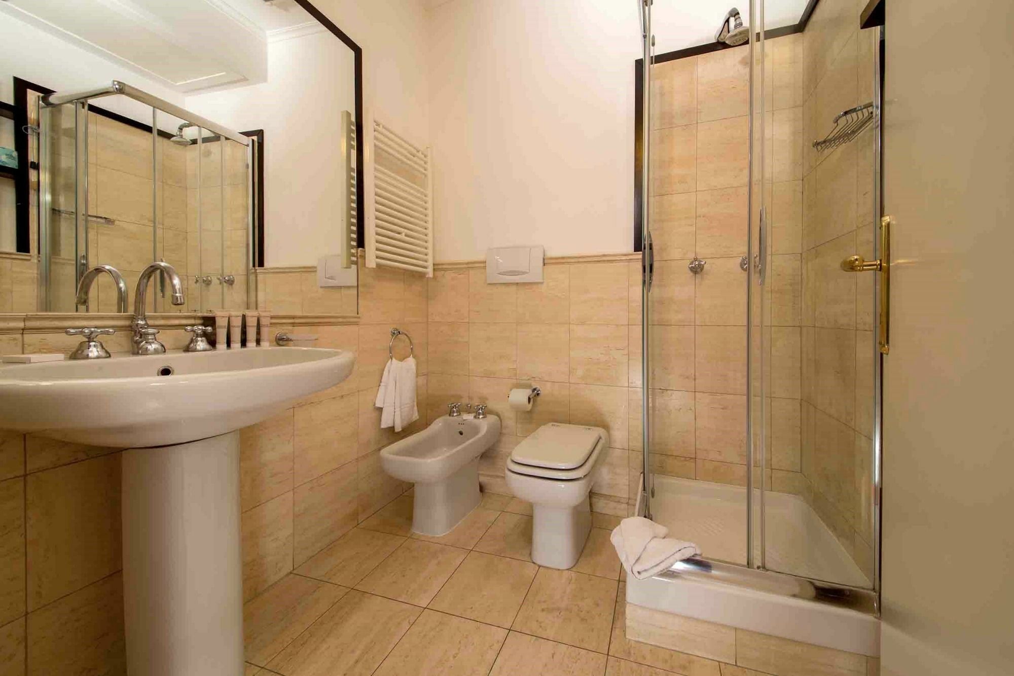 Astrid Roma Suites Extérieur photo